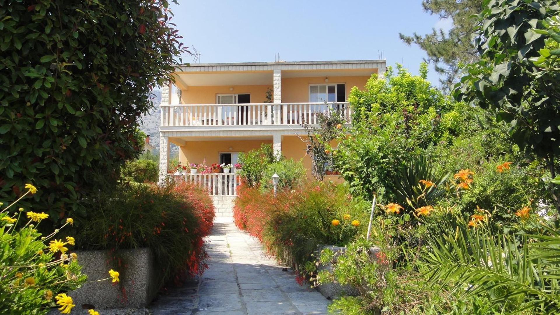 Apartments Antonio Orebic Exterior photo